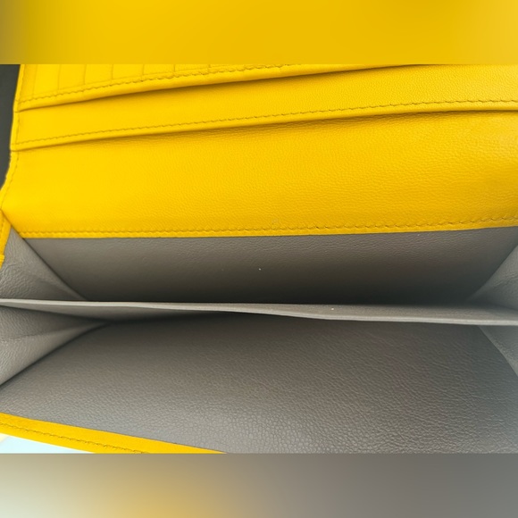 Bottega Veneta Yellow Intrecciato Leather Flap Continental Wallet - Picture 6 of 13